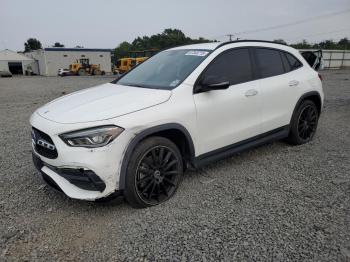  Salvage Mercedes-Benz GLA