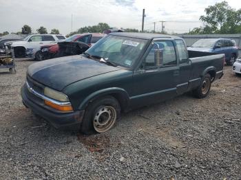  Salvage Chevrolet S-10