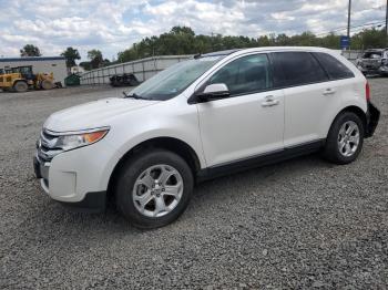  Salvage Ford Edge