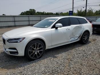  Salvage Volvo V90