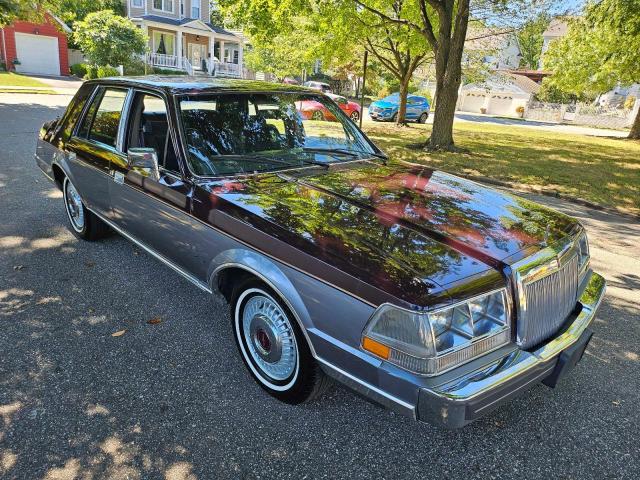  Salvage Lincoln Continental