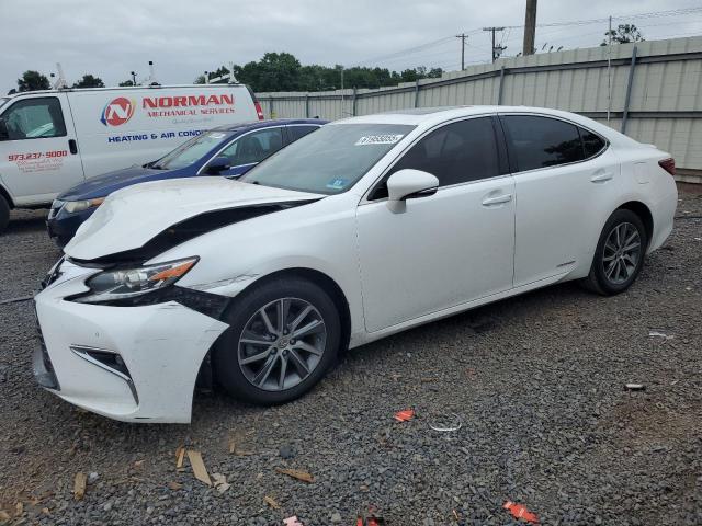  Salvage Lexus Es