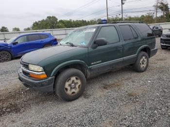  Salvage Chevrolet Blazer