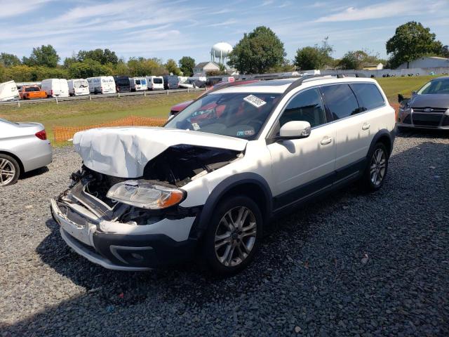  Salvage Volvo XC70