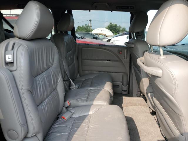 Honda Odyssey Touring Image 3