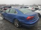 Volkswagen Passat R-line Image 2