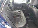 Volkswagen Passat R-line Image 10