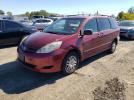Toyota Sienna Ce Image 1