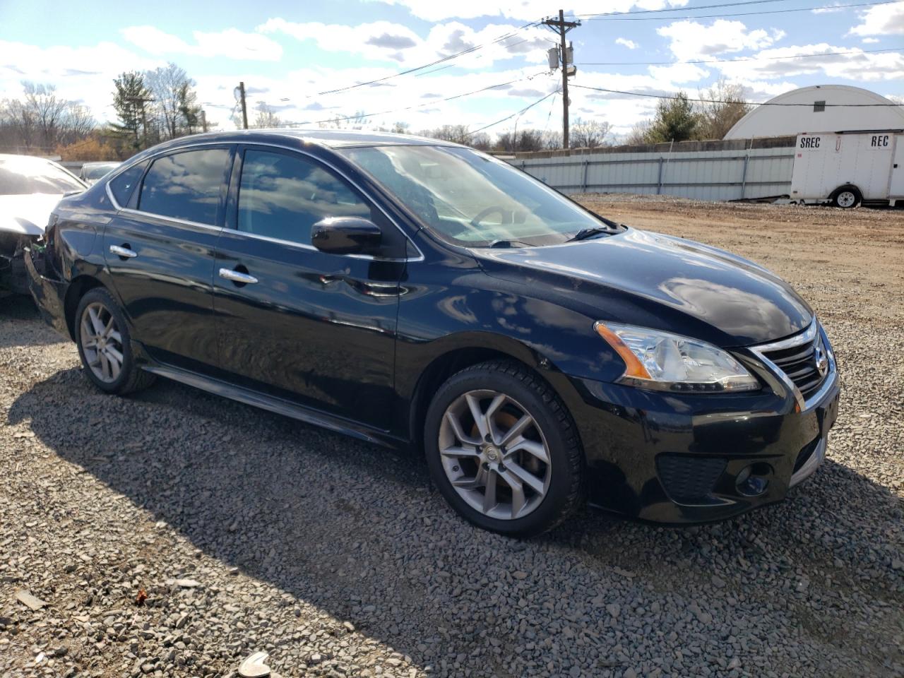 Nissan Sentra S Image 3