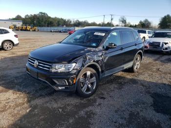  Salvage Volkswagen Tiguan