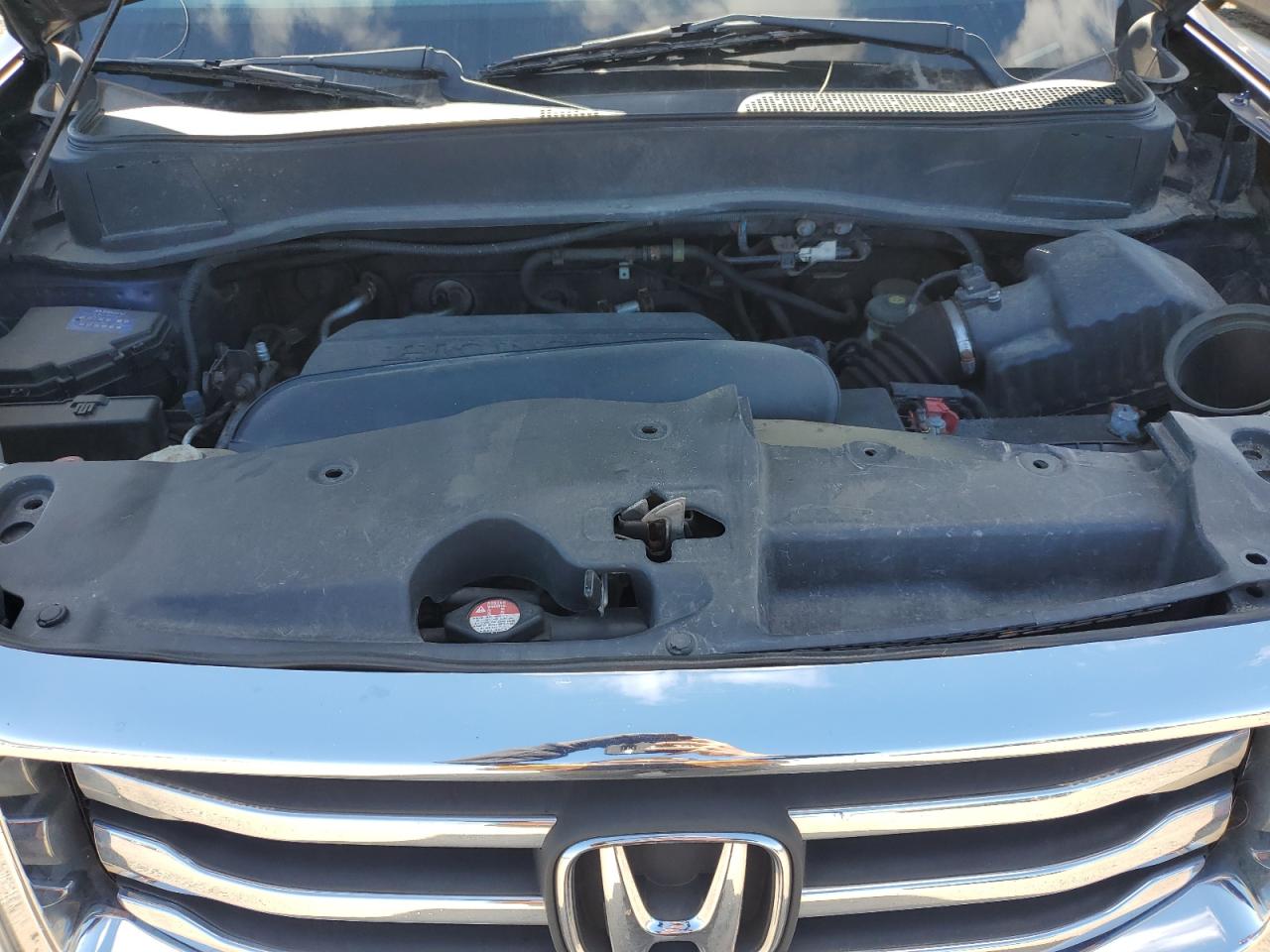 Honda Pilot Ex Image 2