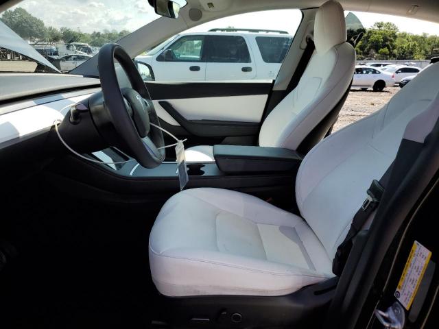 Tesla Model Y Image 8