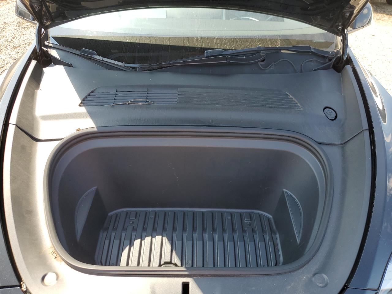 Tesla Model Y Image 13