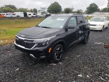  Salvage Kia Seltos