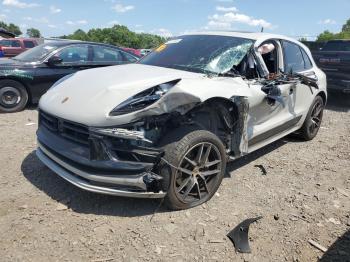  Salvage Porsche Macan Base