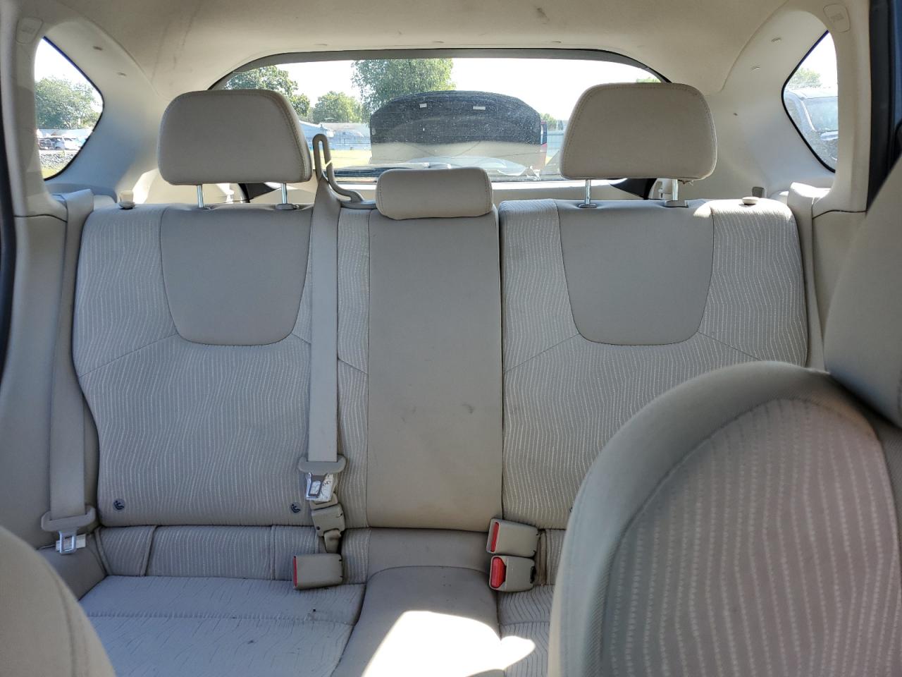 Subaru Impreza Outback Sport Image 8