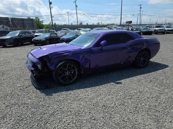  Salvage Dodge Challenger