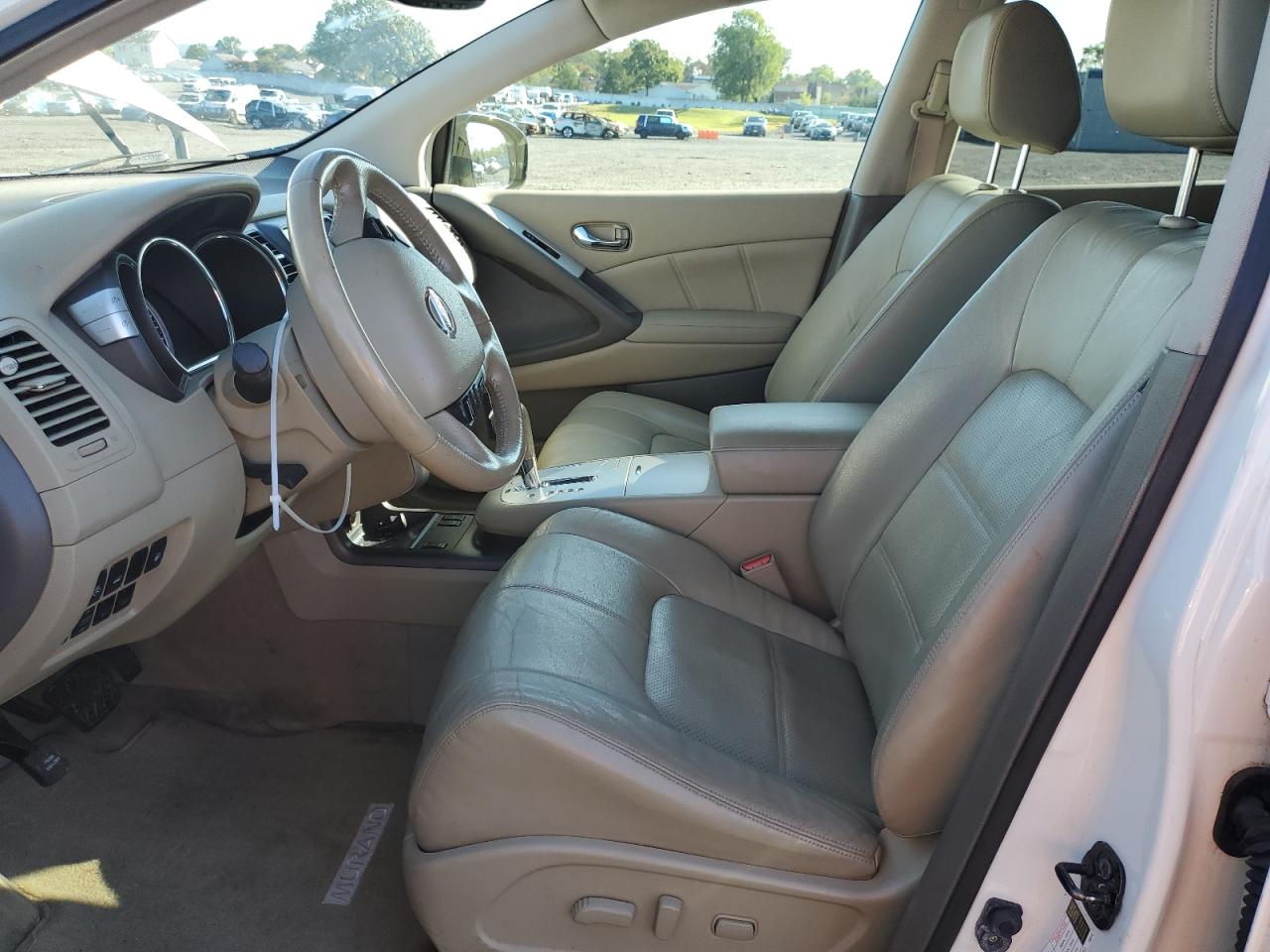 Nissan Murano S Image 6