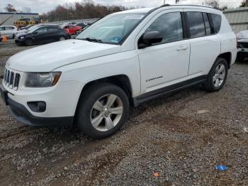  Salvage Jeep Compass