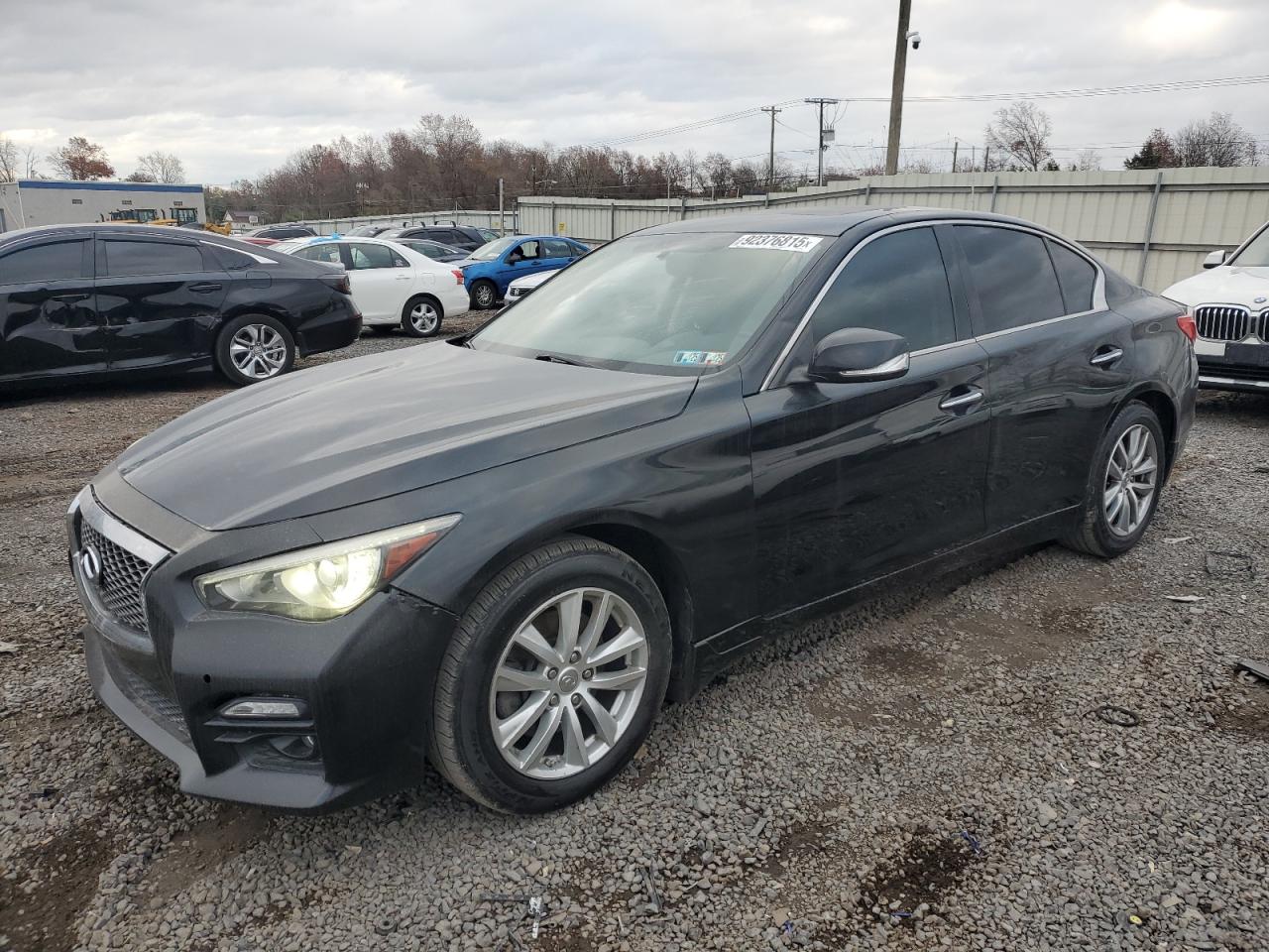 INFINITI Q50 Base Image 1