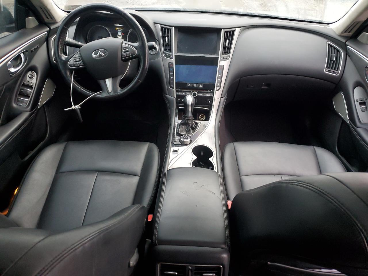 INFINITI Q50 Base Image 2