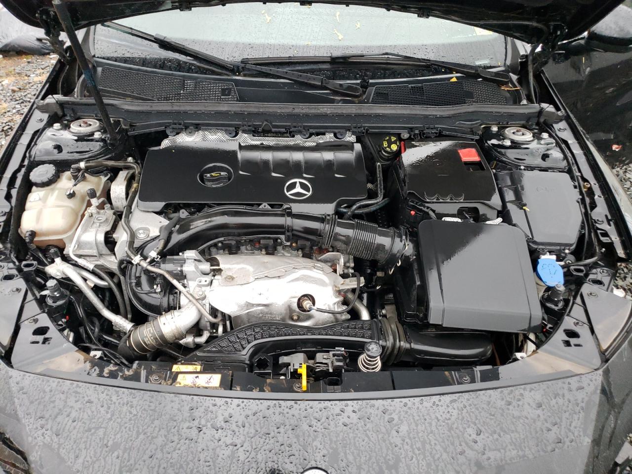 Mercedes-Benz Cla-class 250 4matic Image 8