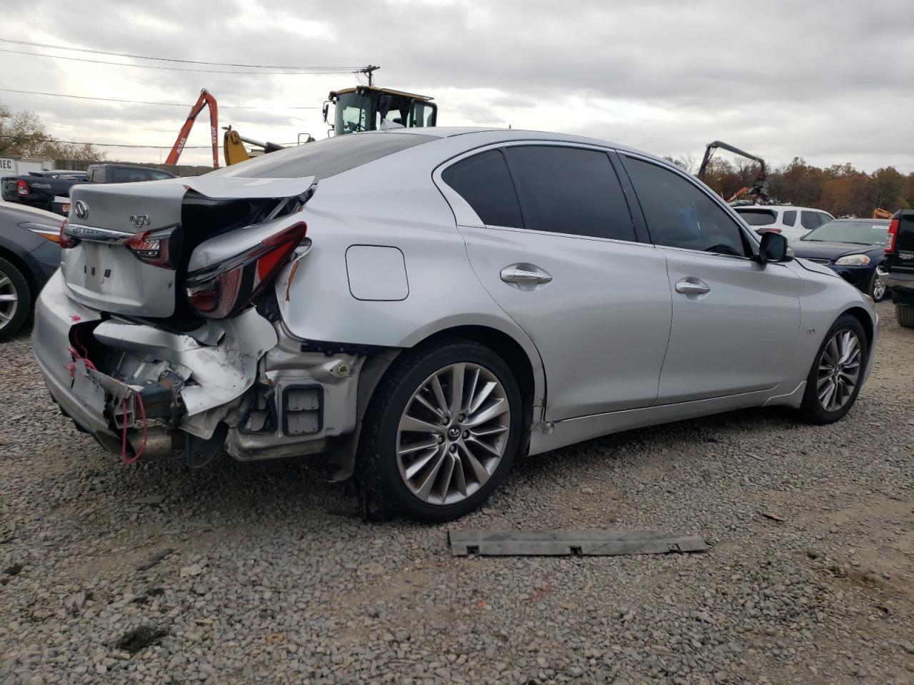 INFINITI Q50 Luxe Image 3