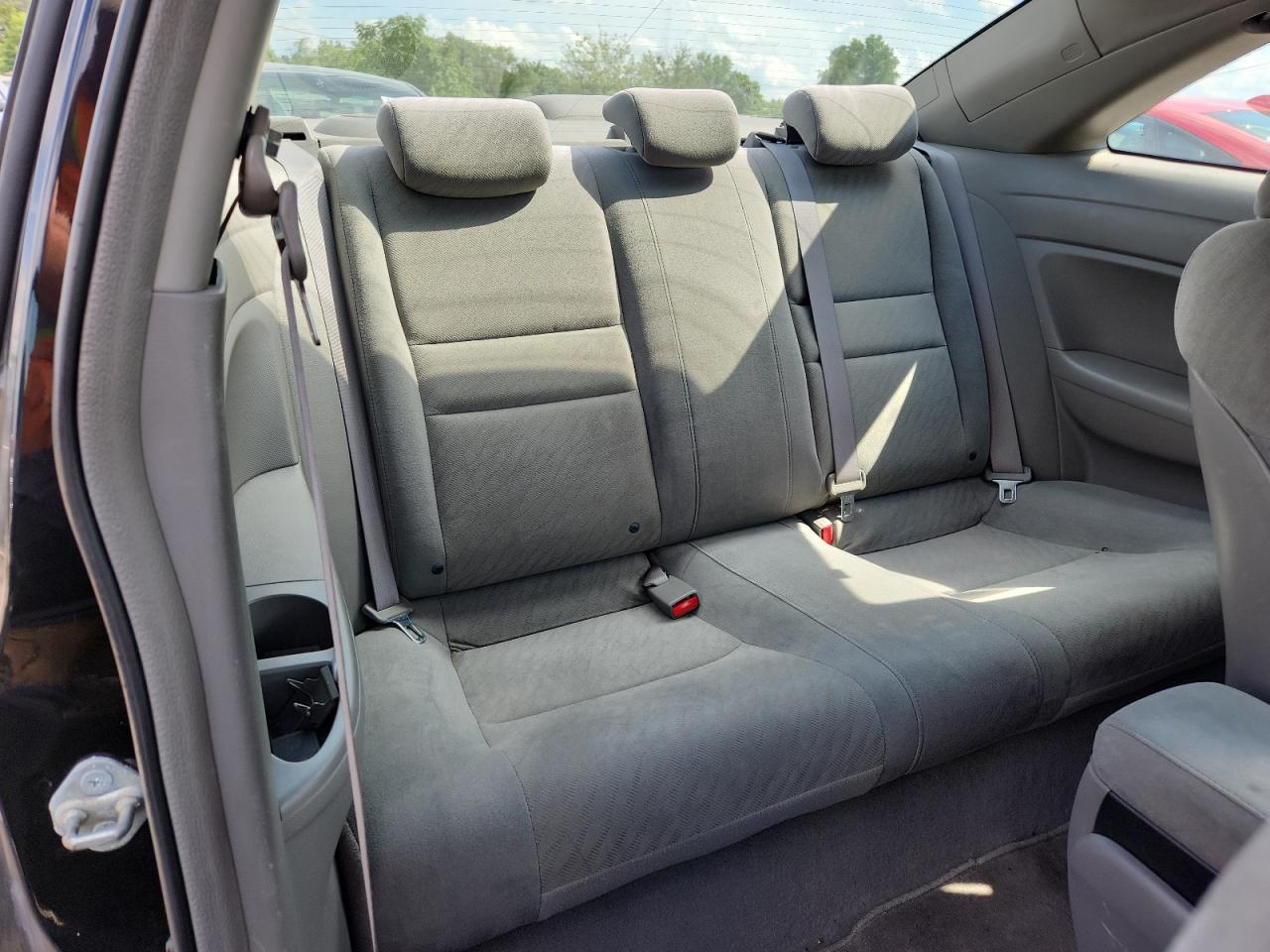 Honda Civic Lx Image 7