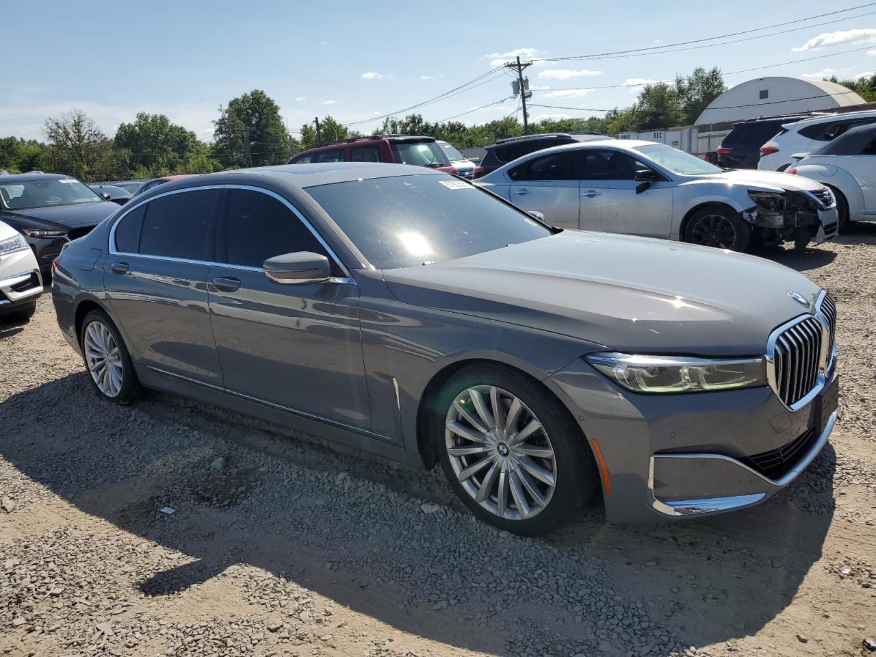 BMW 7 Series Xi Image 3