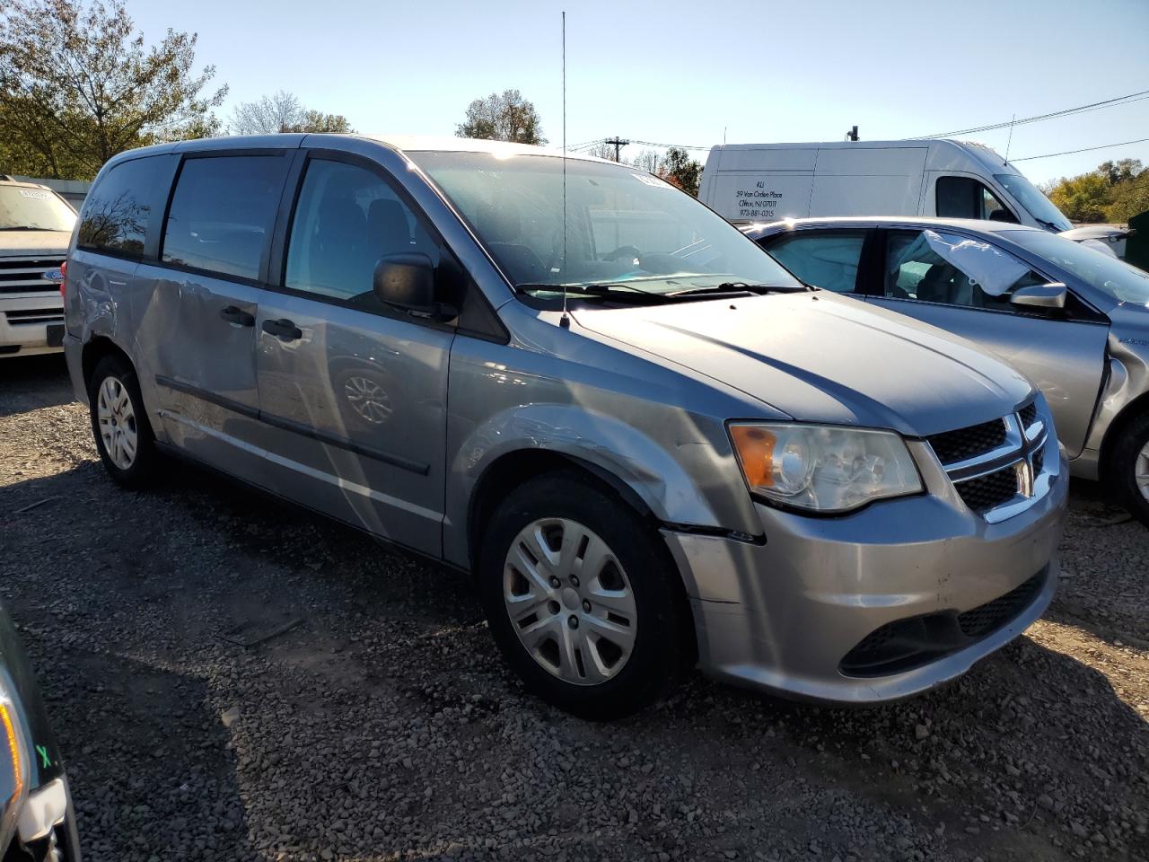 Dodge Caravan Se Image 12
