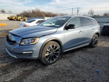  Salvage Volvo V60