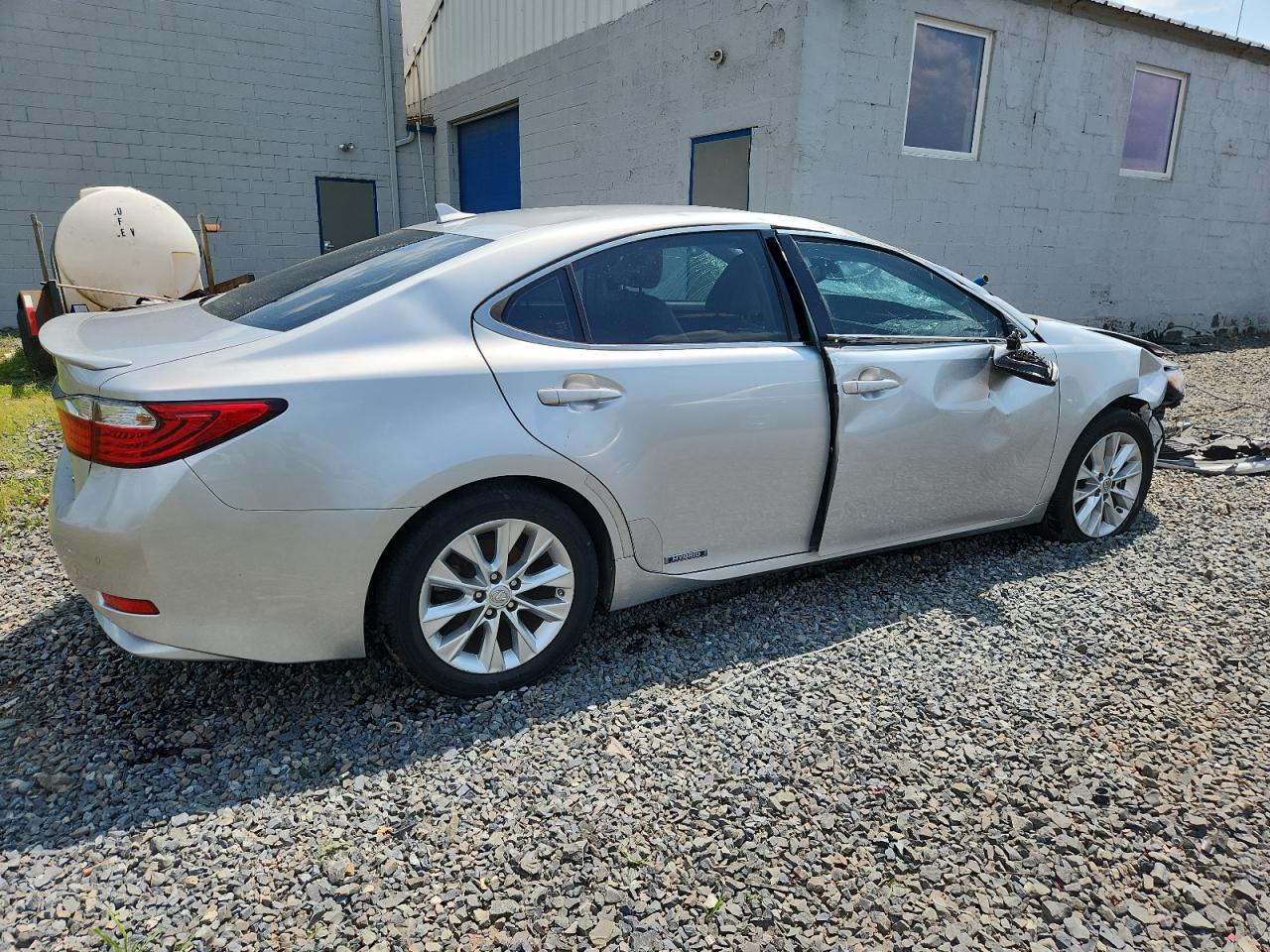 Lexus Es 300h Image 11