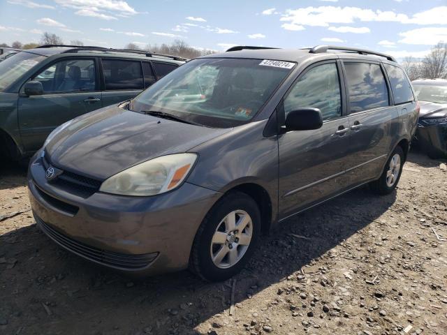  Salvage Toyota Sienna