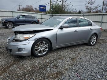  Salvage Hyundai Genesis