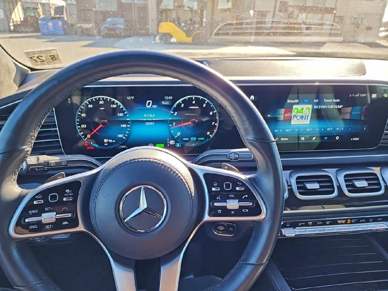 Mercedes-Benz Gls-class 580 4matic Image 11