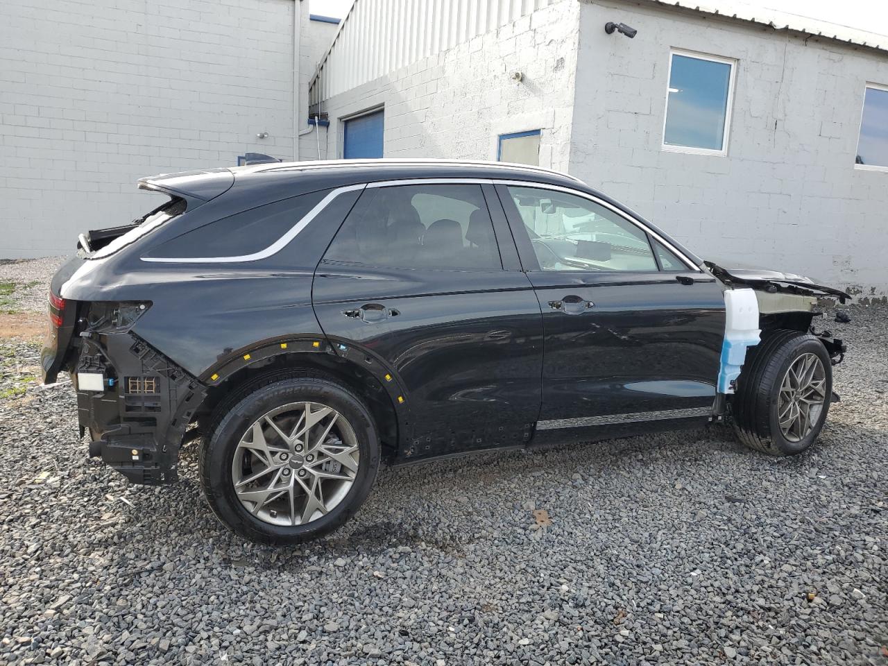 Genesis Gv70 Base Base Image 5