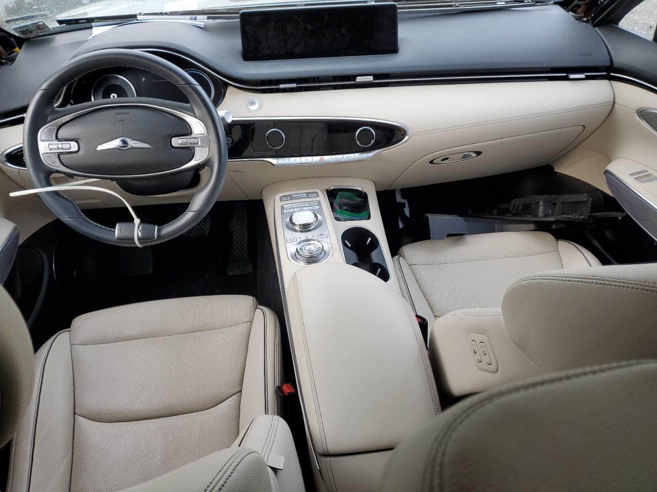 Genesis Gv70 Base Base Image 14