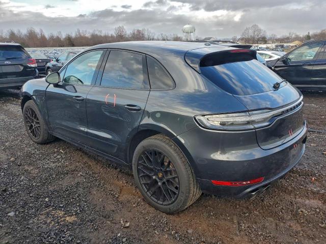 Porsche Macan Gts Image 5