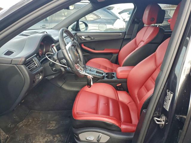 Porsche Macan Gts Image 6