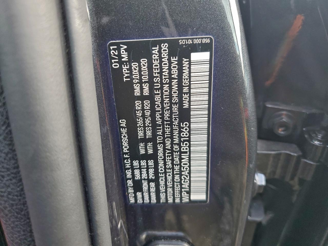 Porsche Macan Gts Image 8