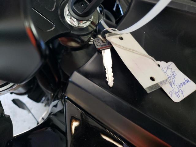 Yamaha Yzfr7 Image 5