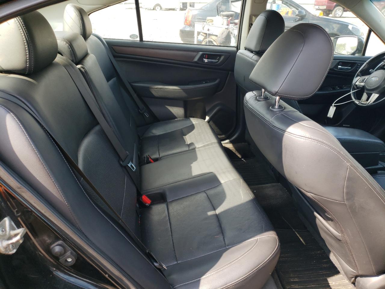 Suba Legacy 2.5i Limited Image 9