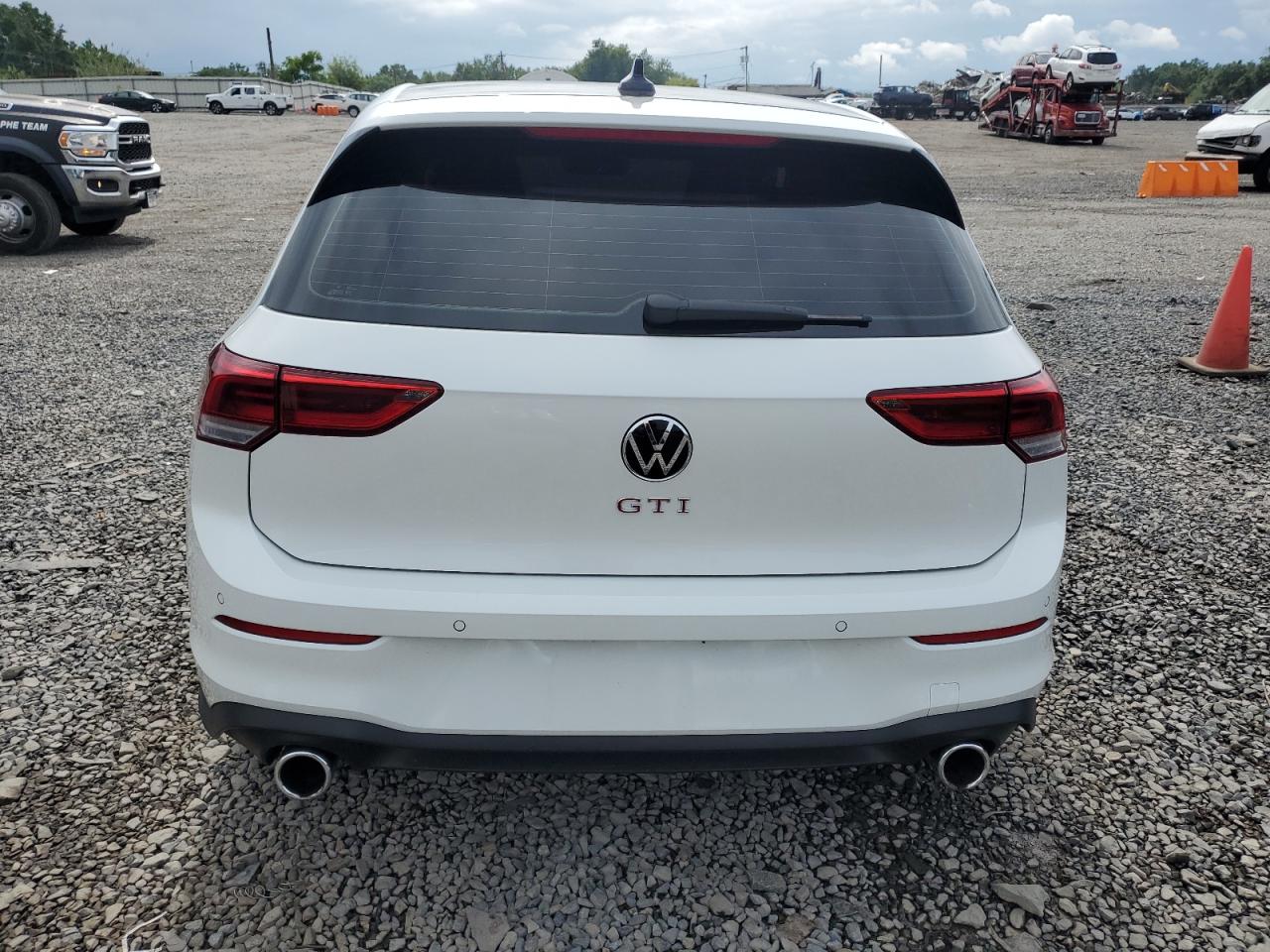 Volkswagen GTI Se Image 8