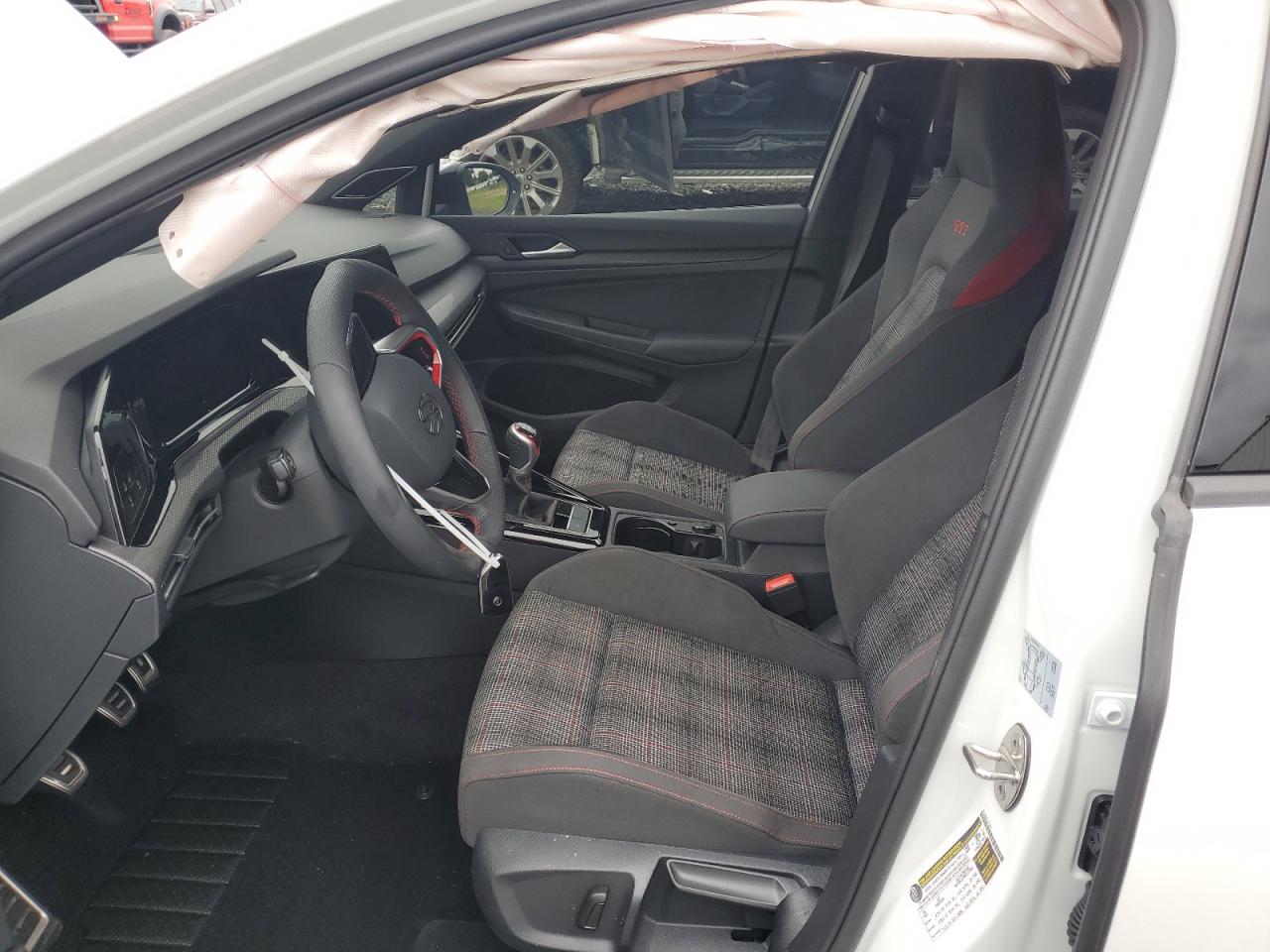 Volkswagen GTI Se Image 6