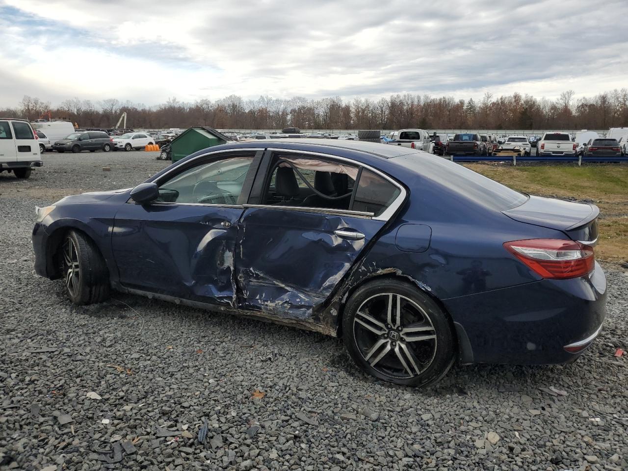 Honda Accord Sport Image 2