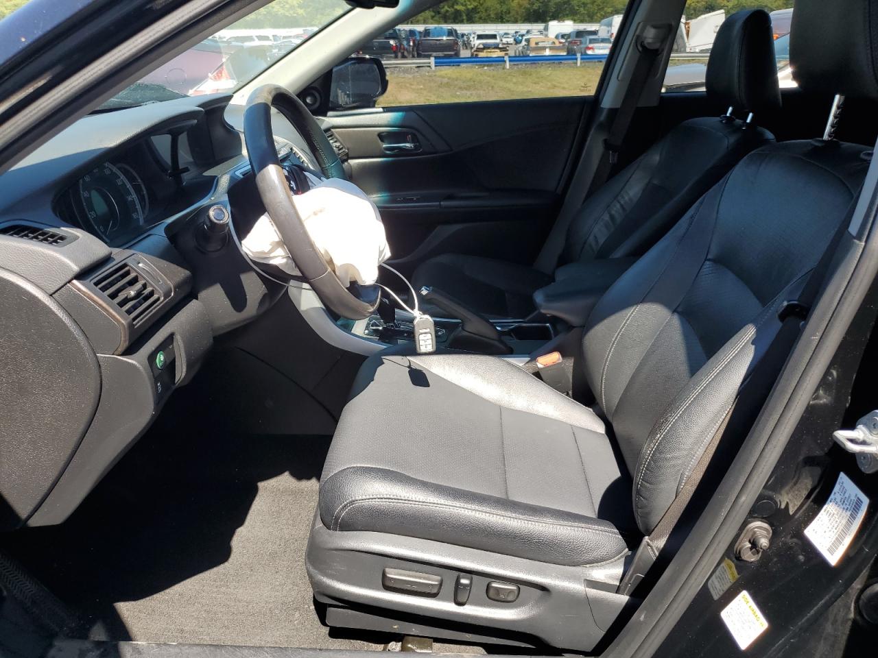 Honda Accord Touring Image 12