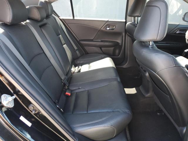 Honda Accord Touring Image 9