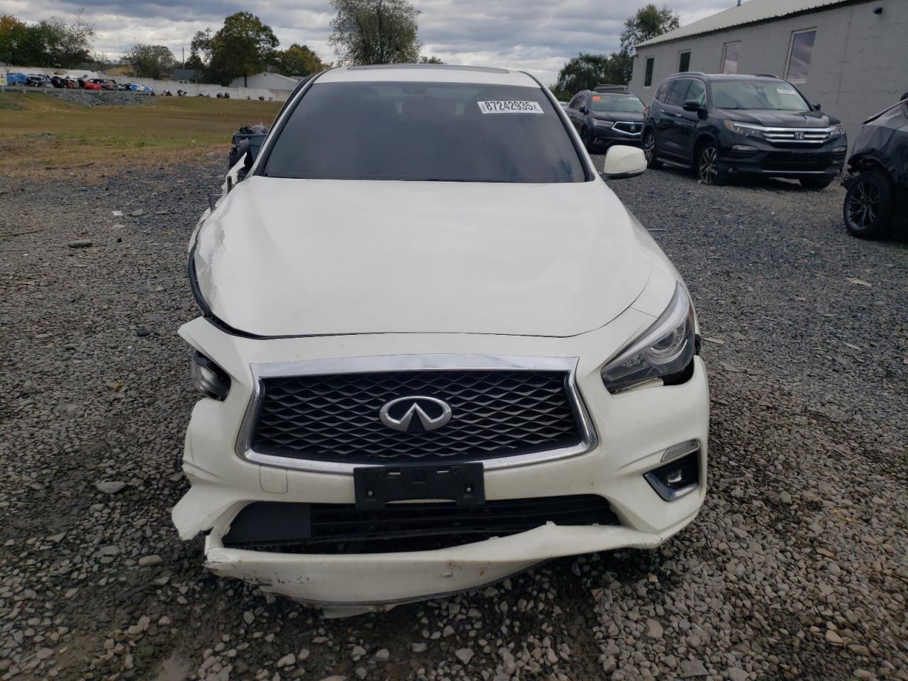 INFINITI Q50 Luxe Image 9