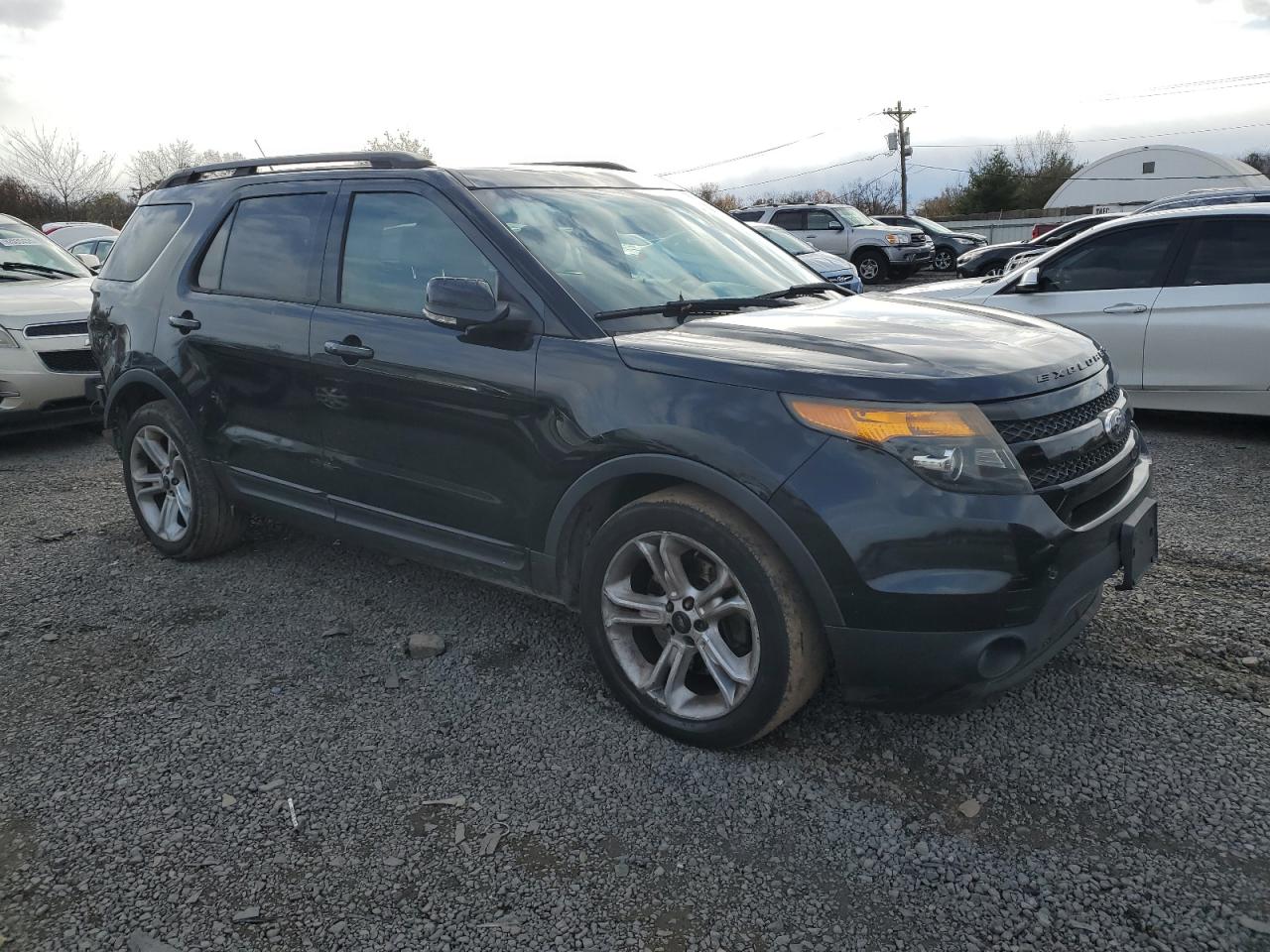 Ford Explorer Sport Image 12