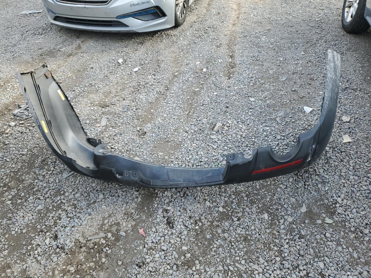 Ford Explorer Sport Image 8